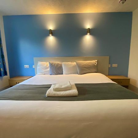 National Badminton Centre Lodge & Health Club Milton Keynes Ngoại thất bức ảnh