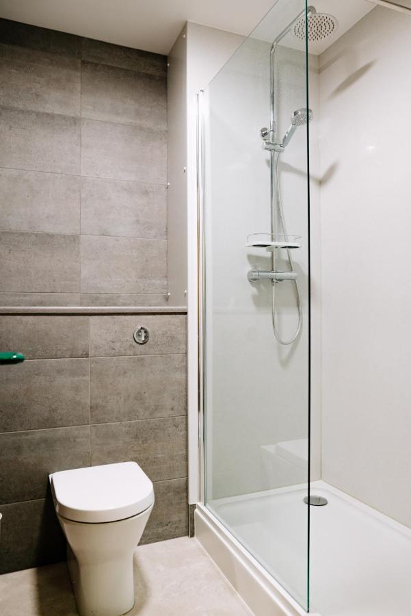 National Badminton Centre Lodge & Health Club Milton Keynes Ngoại thất bức ảnh
